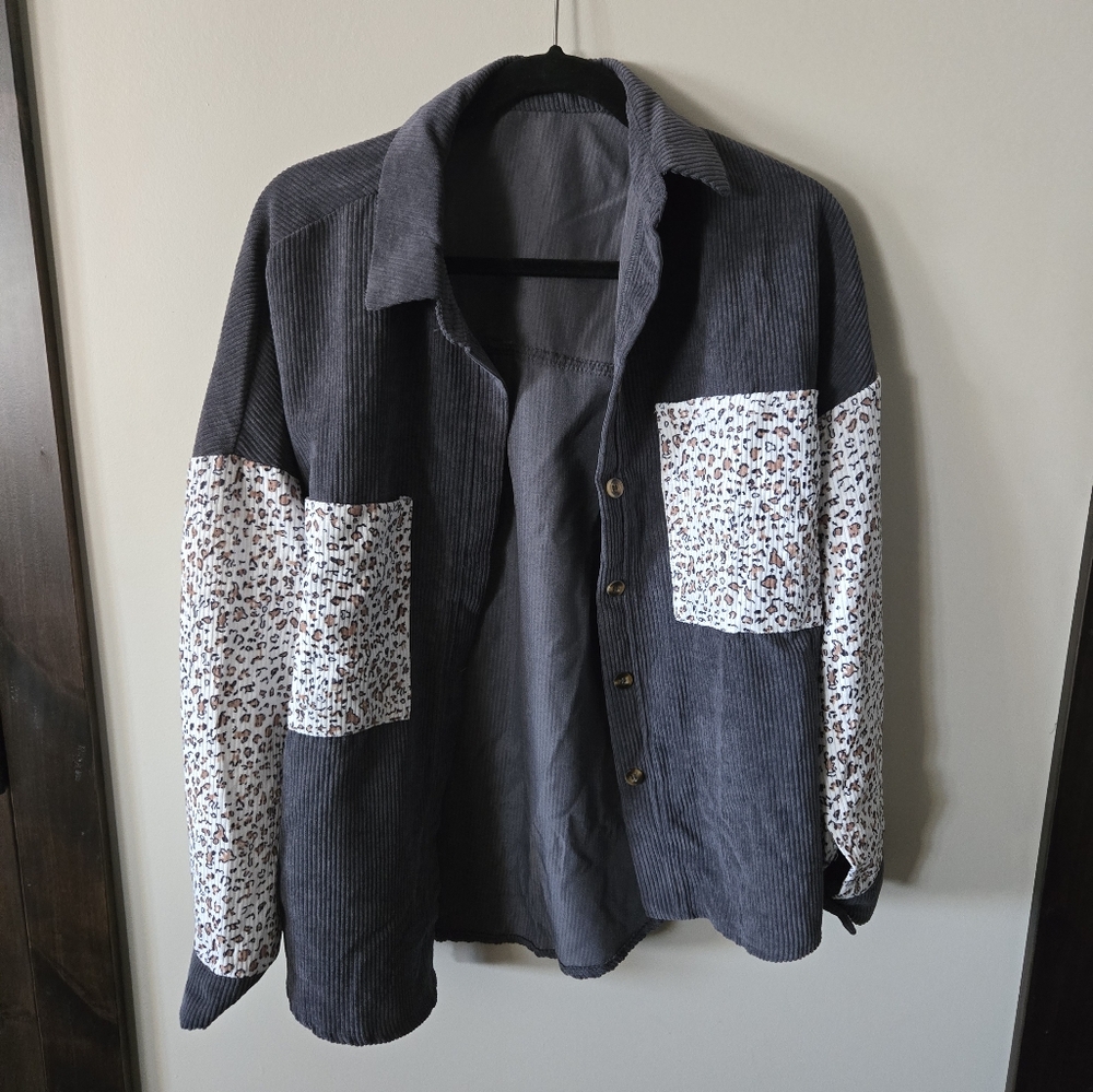Woman's corduroy shacket
